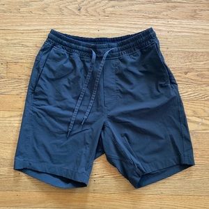 Mens dark gray lululemon shorts